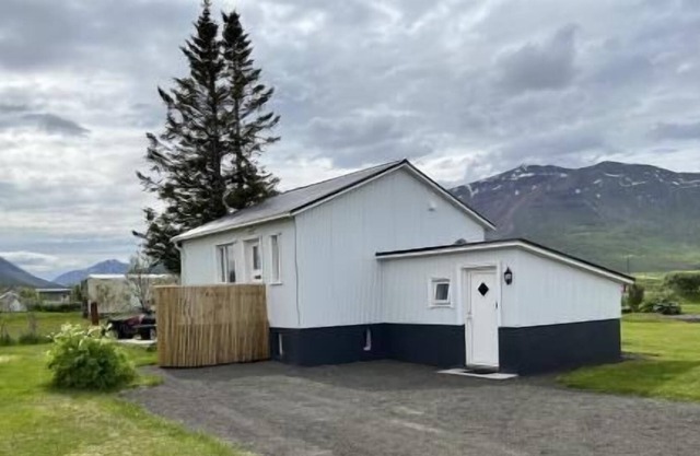 Holiday house Hrísey for 1 - 4 persons with 2 bedrooms - Holiday home