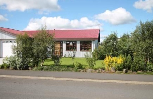 Holiday house Hvolsvellír for 1 - 5 persons with 2 bedrooms - Holiday home