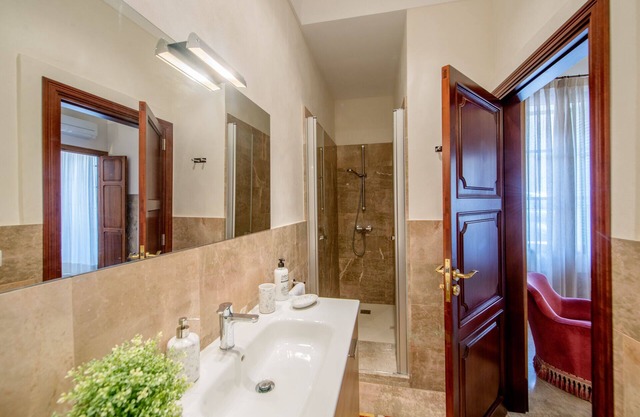 HOLIDAY HOUSE IN THE TRANQUIL PUEBLO DE PINA