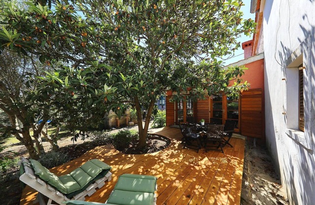 Holiday house Kukljica for 1 - 6 persons with 2 bedrooms - Holiday home