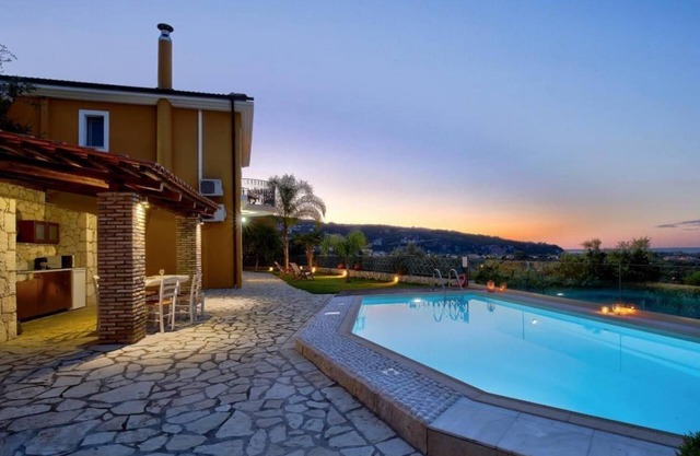 Holiday house Lefkada (Stadt) for 1 - 6 persons with 3 bedrooms - Holiday home