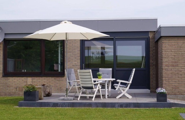 Holiday house Lemmer for 1 - 5 persons with 2 bedrooms - Holiday house