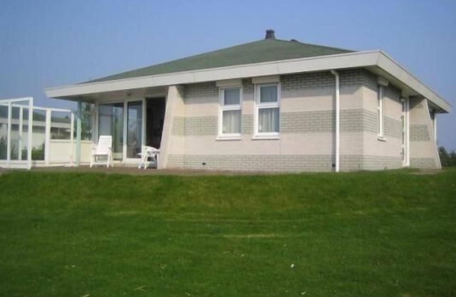 Holiday house Makkum FR for 1 - 5 persons with 3 bedrooms - Holiday house