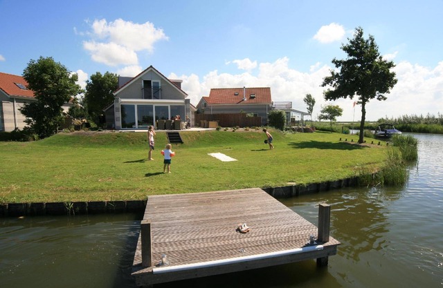 Holiday house Makkum FR for 1 - 10 persons with 4 bedrooms - Holiday house