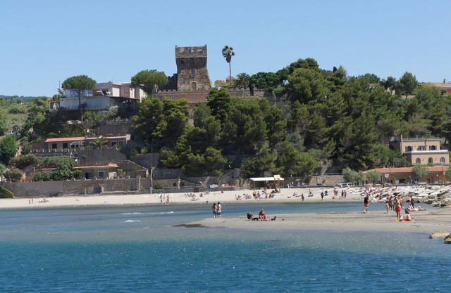 Holiday house Marina di Casal Velino for 2 - 4 persons with 2 bedrooms - Holiday house