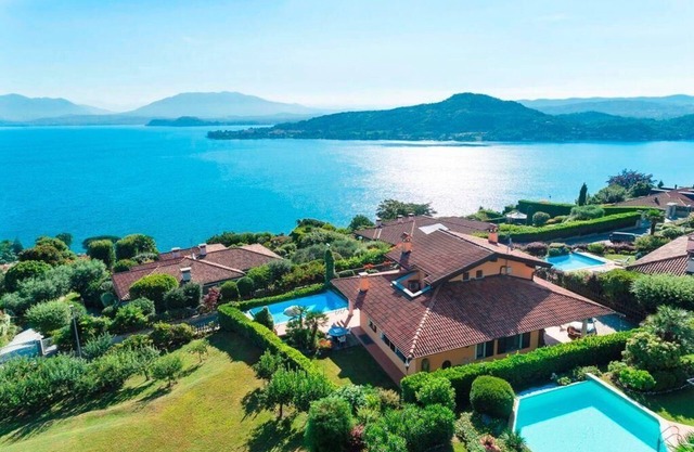 Holiday house Meina for 1 - 8 persons with 4 bedrooms - Holiday home