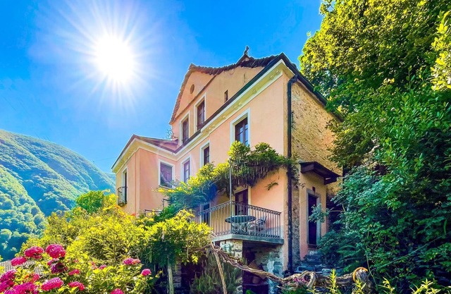 Holiday house Mergoscia for 1 - 2 persons with 2 bedrooms - Holiday house