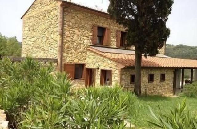Holiday house Montescudaio for 1 - 6 persons with 3 bedrooms - Holiday home
