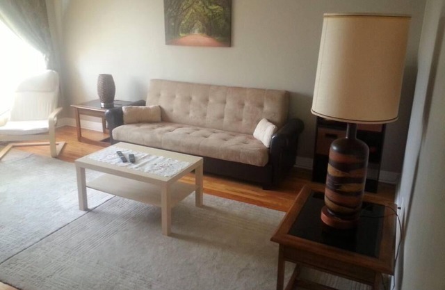 Holiday house Montreal for 1 - 5 persons with 3 bedrooms - Twin house