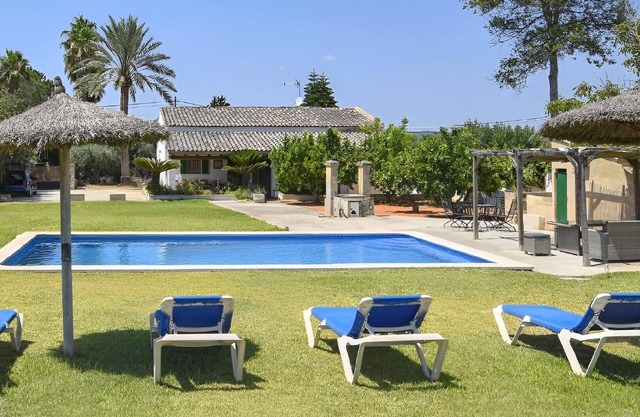 Holiday house Montuïri for 1 - 6 persons with 3 bedrooms - Holiday house