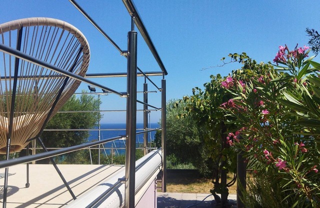 Holiday house Nea Iraklitsa for 1 - 2 persons with 2 bedrooms - Holiday house