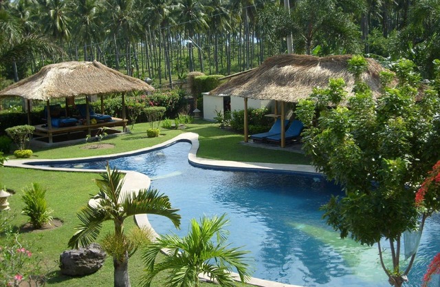 Holiday house Pamenang for 1 - 8 persons with 4 bedrooms - Holiday house