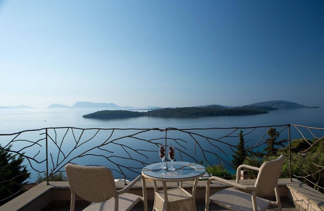 Holiday house Perigiali for 1 - 7 persons with 3 bedrooms - Holiday house