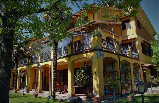 Holiday house Pian di Sco for 4 - 9 persons with 4 bedrooms - Twin house
