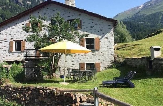 Holiday house Poschiavo for 4 - 8 persons with 4 bedrooms - Holiday house