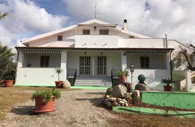Holiday House - Quiet three bedrooms apartment