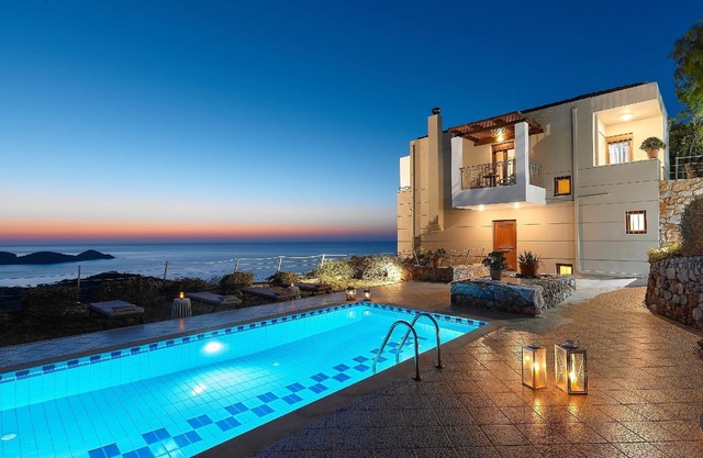 Holiday house Roumeli for 1 - 8 persons with 3 bedrooms - Holiday house