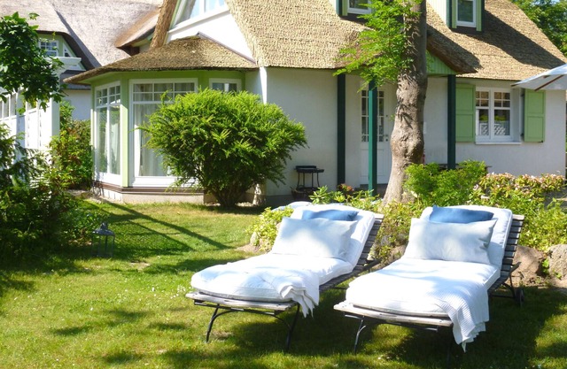 Holiday house "Seestern" 2 bedrooms, with garden, fireplace, sauna, near the beach, 2 bicycles