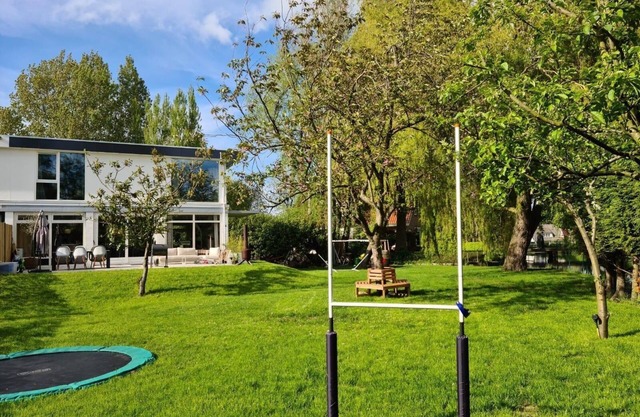 Holiday house 's-Gravenhage for 1 - 8 persons with 5 bedrooms - Twin house
