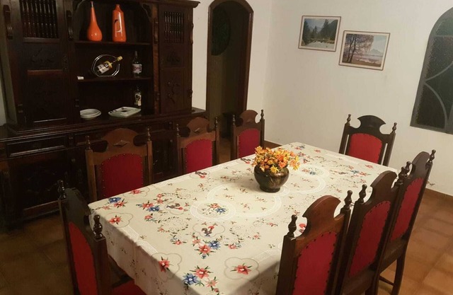 Holiday House - SP