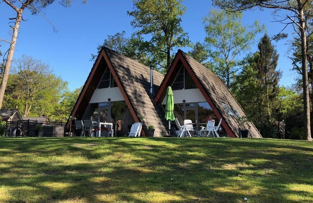 Holiday house Stramproy for 1 - 5 persons with 3 bedrooms - Twin house