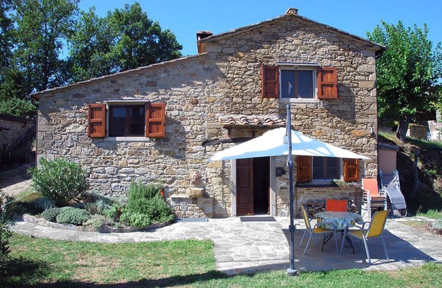 Holiday house Talla for 1 - 5 persons with 2 bedrooms - Holiday house