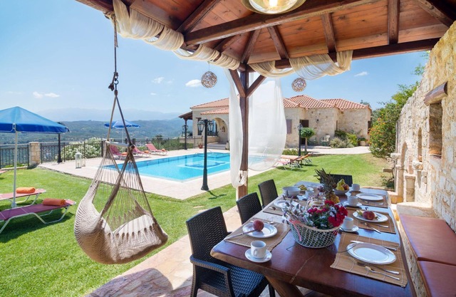 Holiday house Vlacheronitissa for 1 - 8 persons with 4 bedrooms - Holiday house