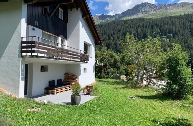 Holiday house Valbella for 1 - 8 persons with 4 bedrooms - Detached holiday house