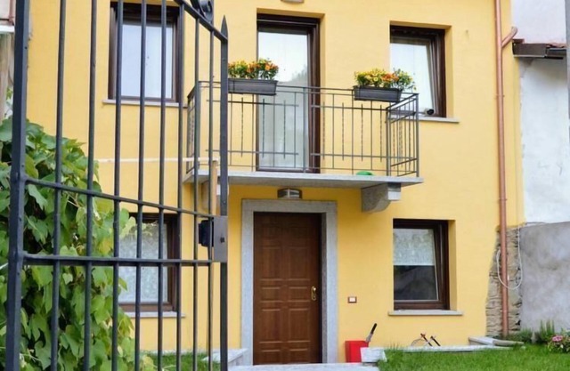 Holiday house Vignone for 3 - 4 persons with 2 bedrooms - Holiday home