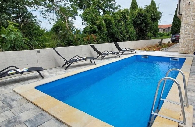 Holiday house with a swimming pool Gabonjin, Krk (K-21702)