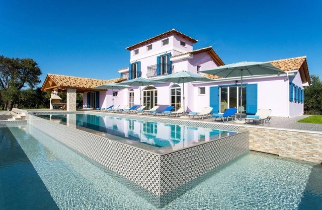 Holiday house Zakynthos for 1 - 15 persons with 7 bedrooms - Holiday house
