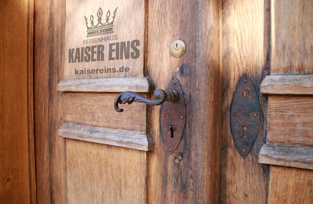 Holiday in a memorial - your holiday home "Kaiser Eins"