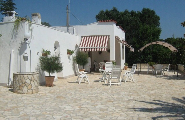 HOLIDAY IN PUGLIA, A 16 KM FROM OSTUNI