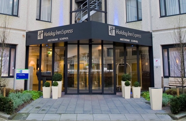 Holiday Inn Express Amsterdam - Schiphol by IHG