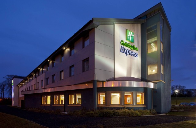 Holiday Inn Express Dunfermline by IHG