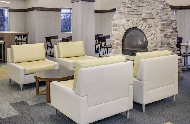 Holiday Inn Express Hotel & Suites Long Island-East End by IHG