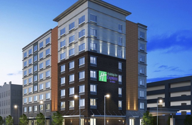 Holiday Inn Express & Suites Louisville Downtown by IHG