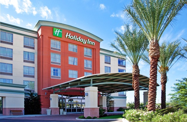 Holiday Inn Hotel & Suites PHOENIX AIRPORT by IHG