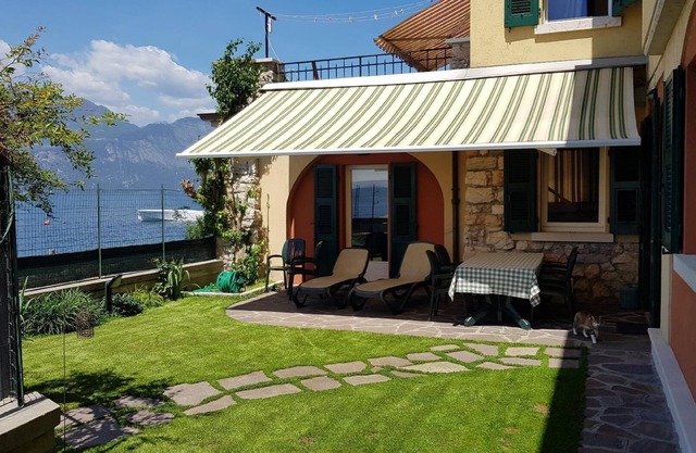 Holiday apartment Castelletto di Brenzone for 1 - 7 persons with 2 bedrooms - Holiday apartment
