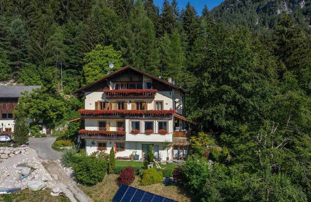 Holiday Apartment "Ursprung" on the Baumannhof with Wi-Fi & Balcony