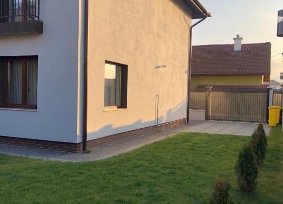 Holiday Luxury Villa with private Garden