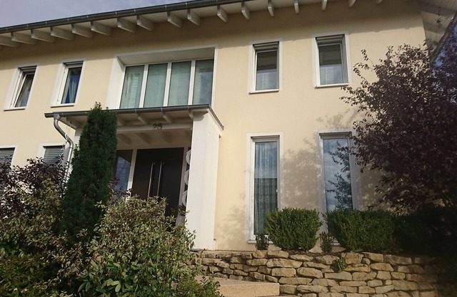 Holiday nest for one or two in the grove in Kasel near Trier (7 km)