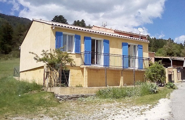 Holiday rental terrace near the lake with all comfort