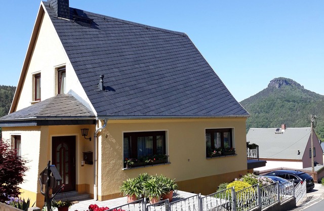 Holiday room in a quiet area with a wonderful view