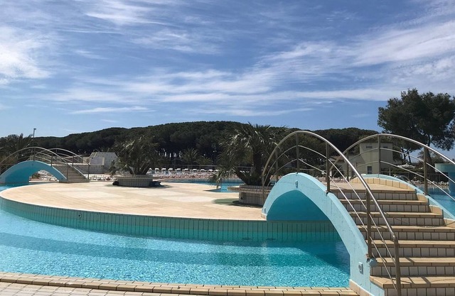 Holiday Village California - Mobilehome - Lodge Premium AGGIT (3326)
