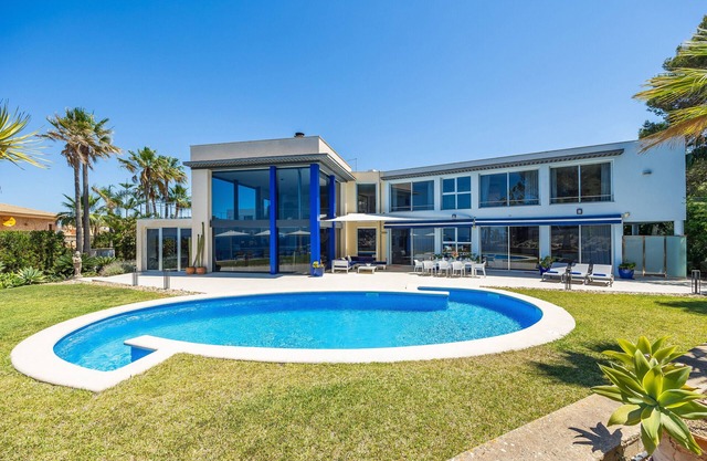 Holiday villa ‘Bay Blue’