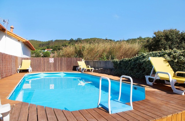 Holiday Villa "Refúgio Alma Quinta Piscina Priv" with Pool, Wi-Fi & Terraces