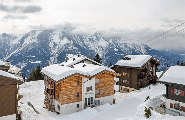 Holidays in the Aletsch Arena at the Aletsch Glacier in the Unesco World Natural