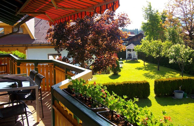 'Holidays in their own home' - Nassfeld-Hermagor-Pressegger See