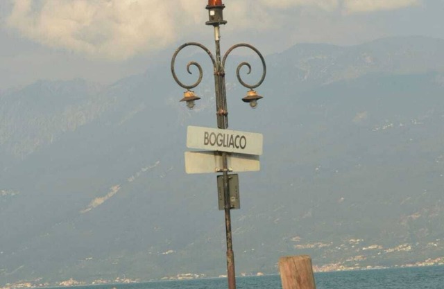 HOLIDAYS ON THE LAKE OF GARDA